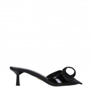 Prada Schwarze Ledersandalen